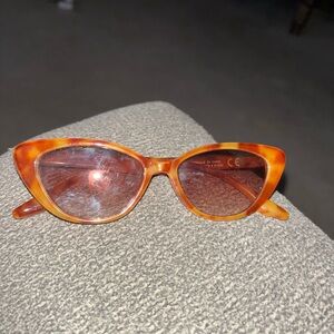 Tortoiseshell Cat Eye Sunglasses - Women